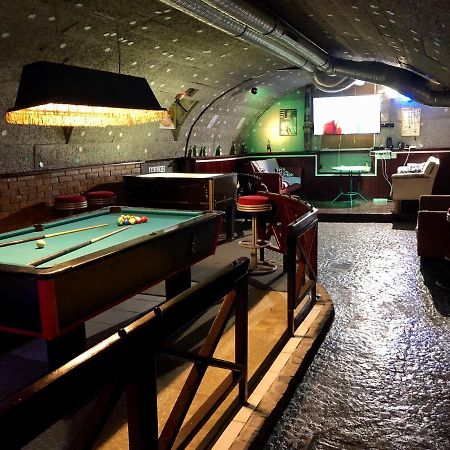 Whole Basement Former Pub 5 For Stag Do Budapeste Exterior foto